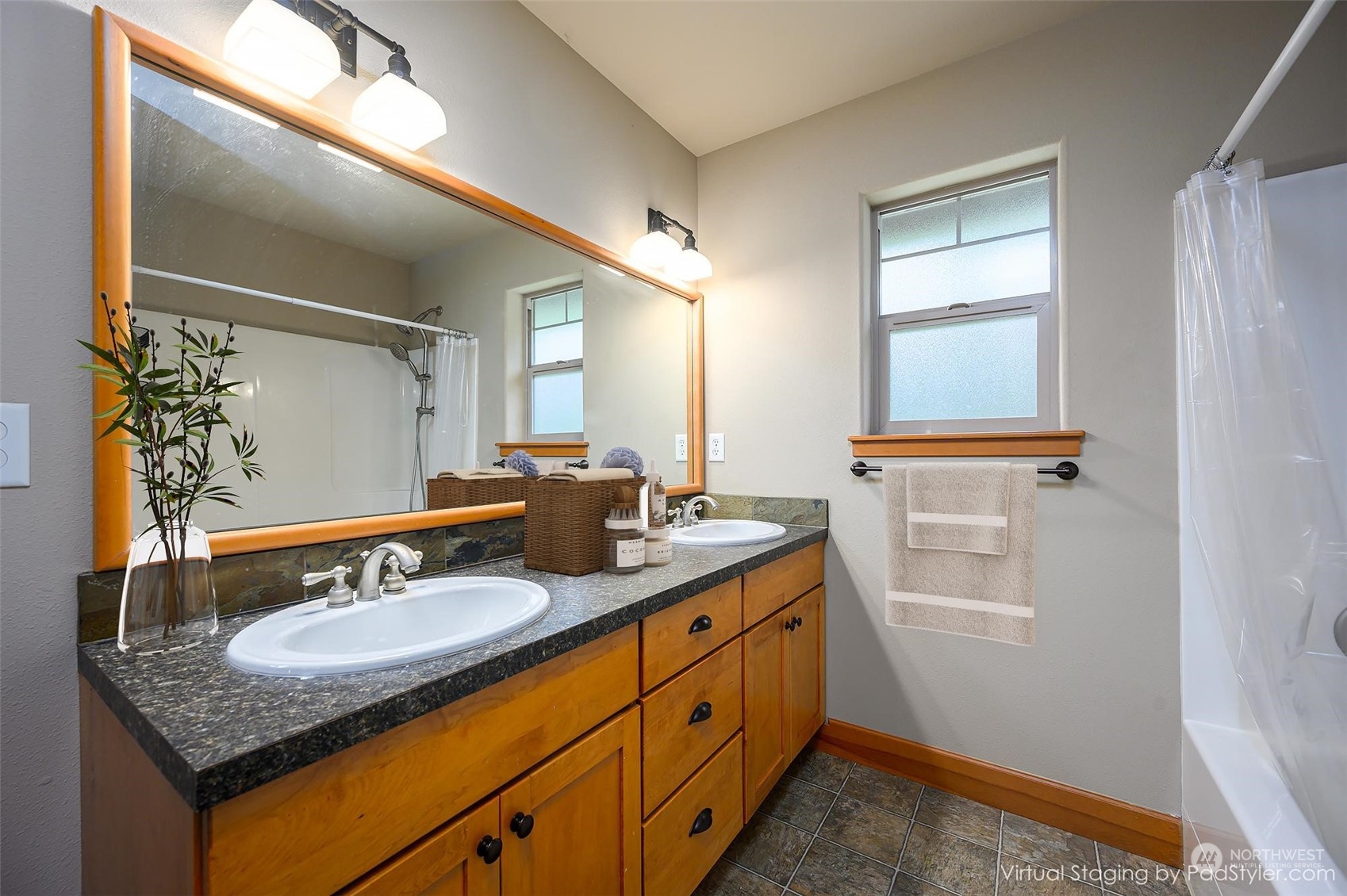 2 Bowline Court
