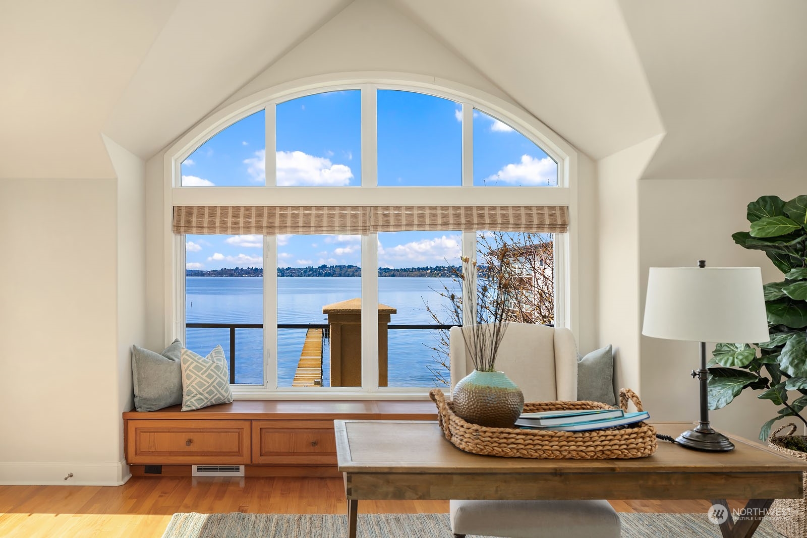 6101 Lake Washington Boulevard NE