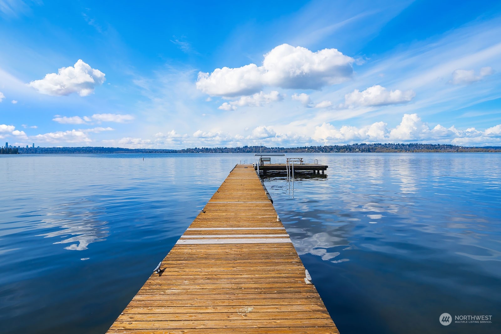 6101 Lake Washington Boulevard NE