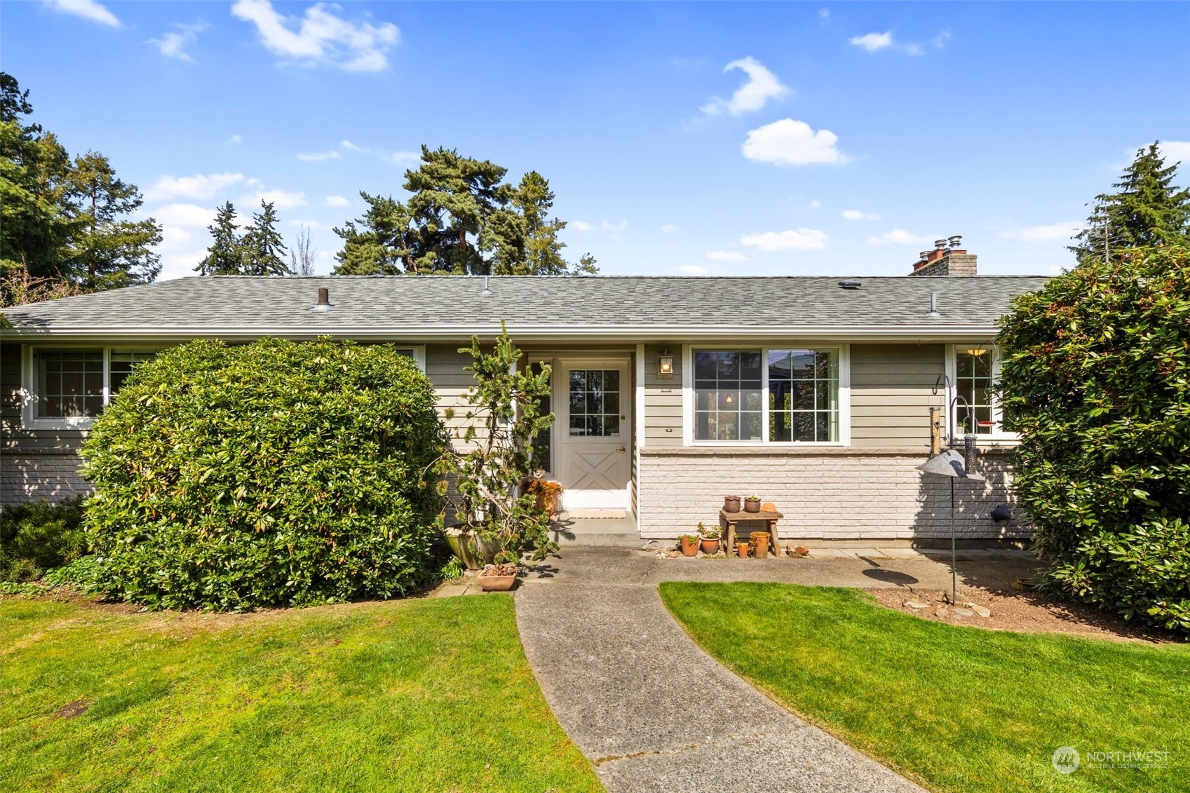 8105 208th Place SW