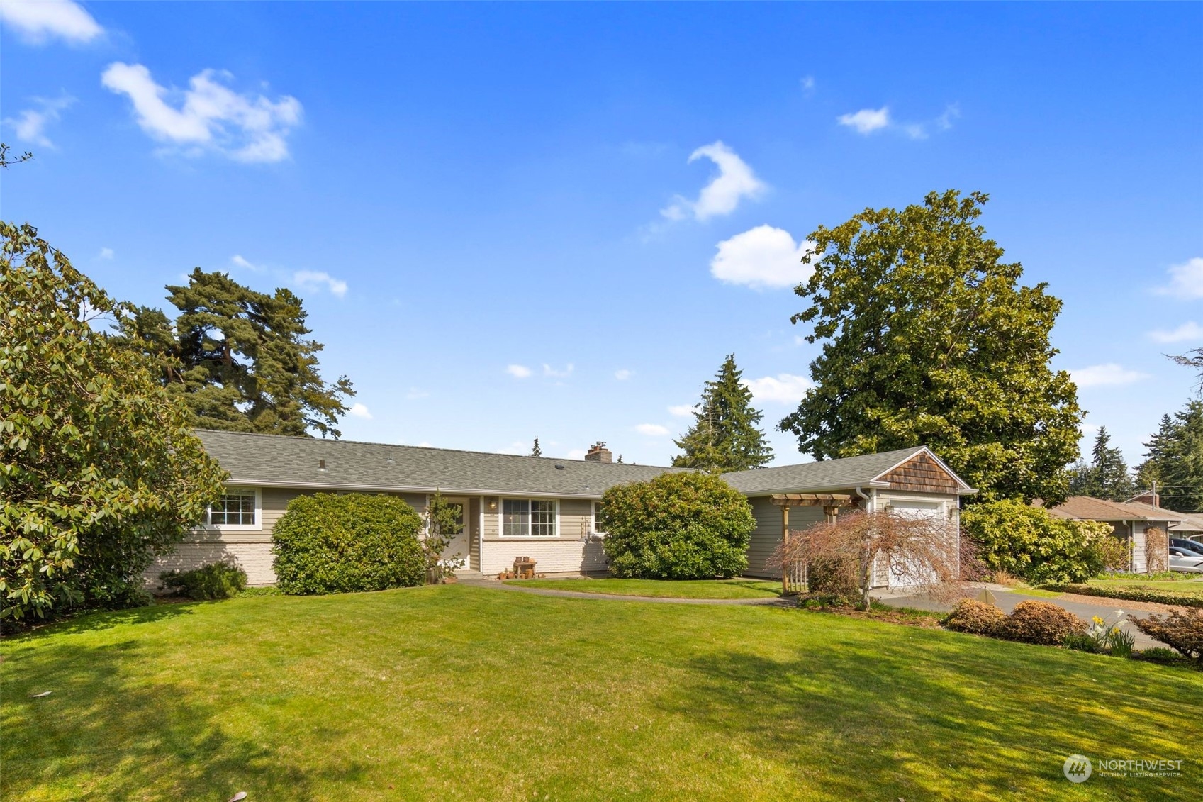8105 208th Place SW