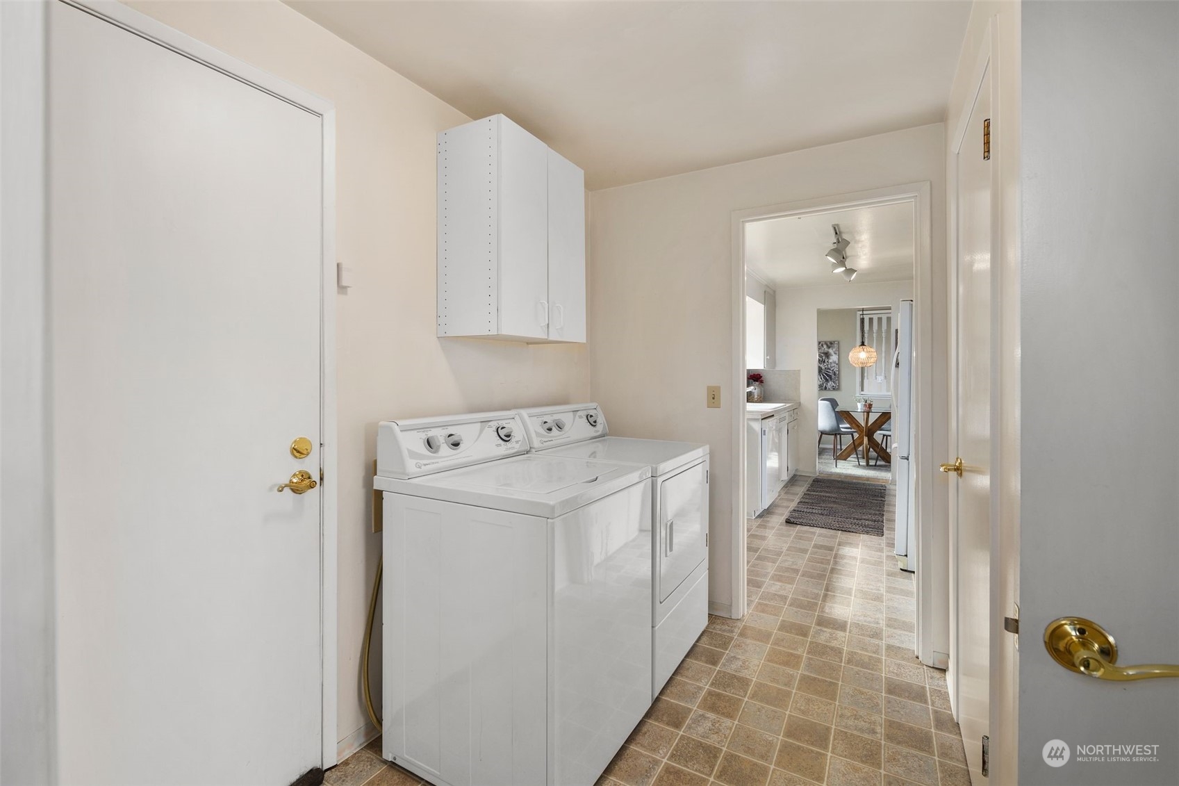 8105 208th Place SW