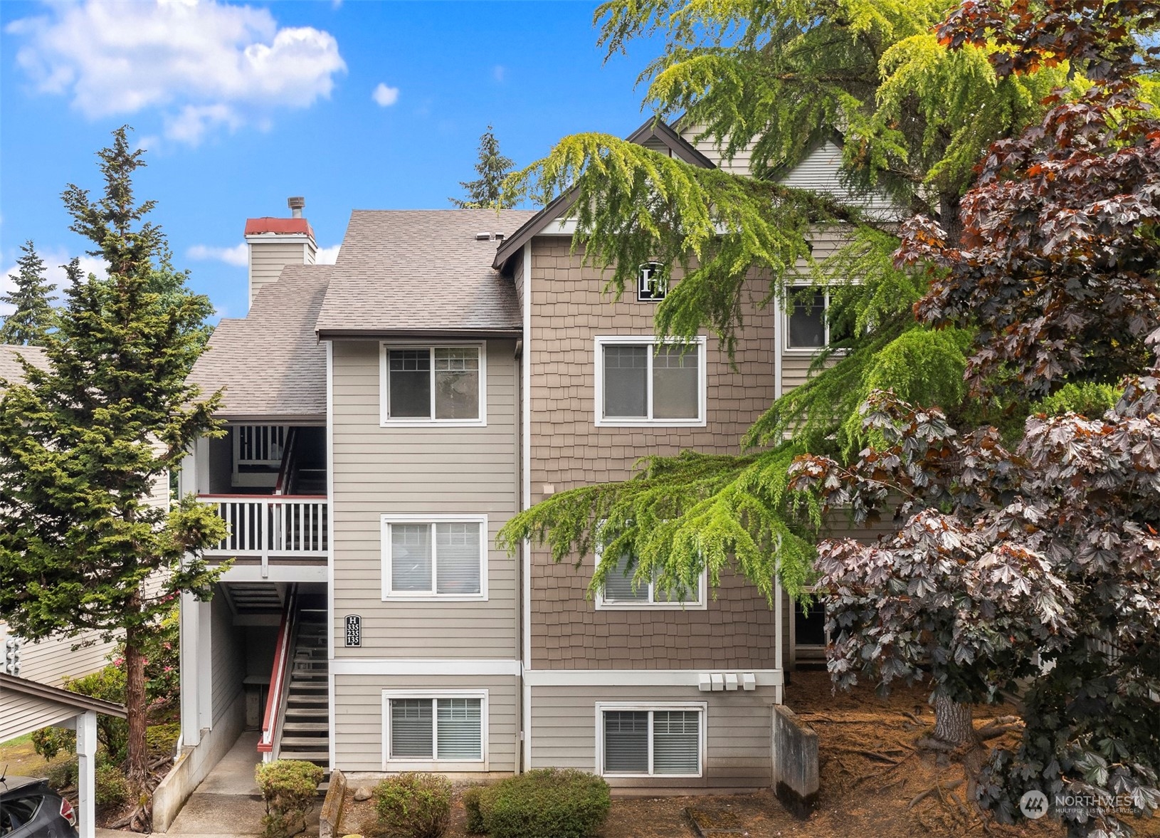 18501 SE Newport Way Unit: H335