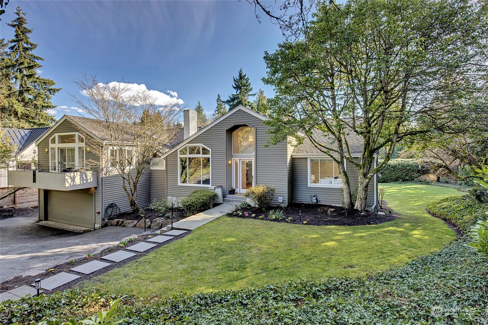 7677 NE 14th Street