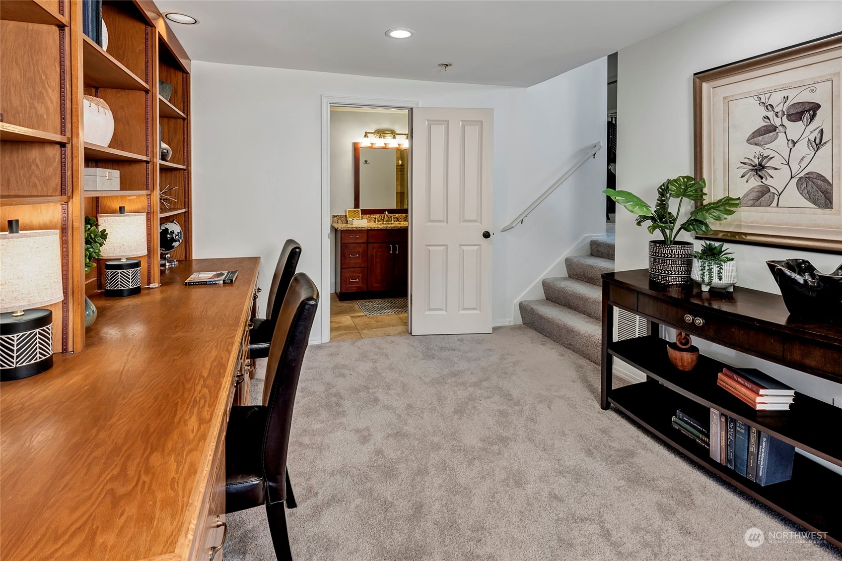 7677 NE 14th Street