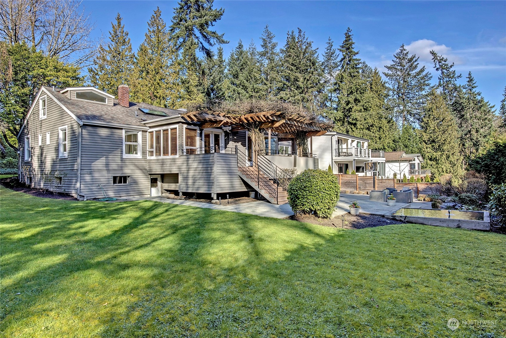7677 NE 14th Street