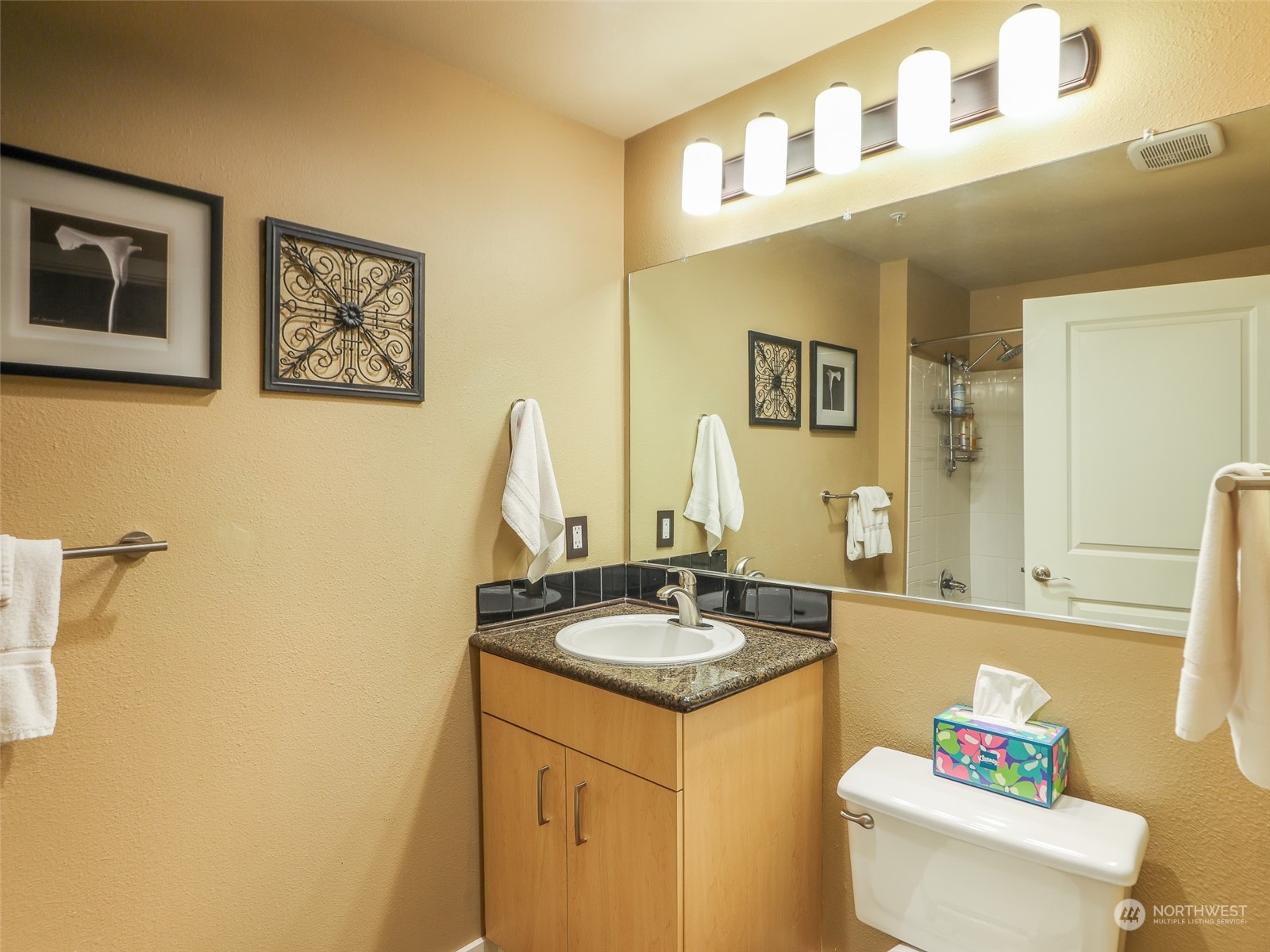 108 5th Avenue S Unit: 408