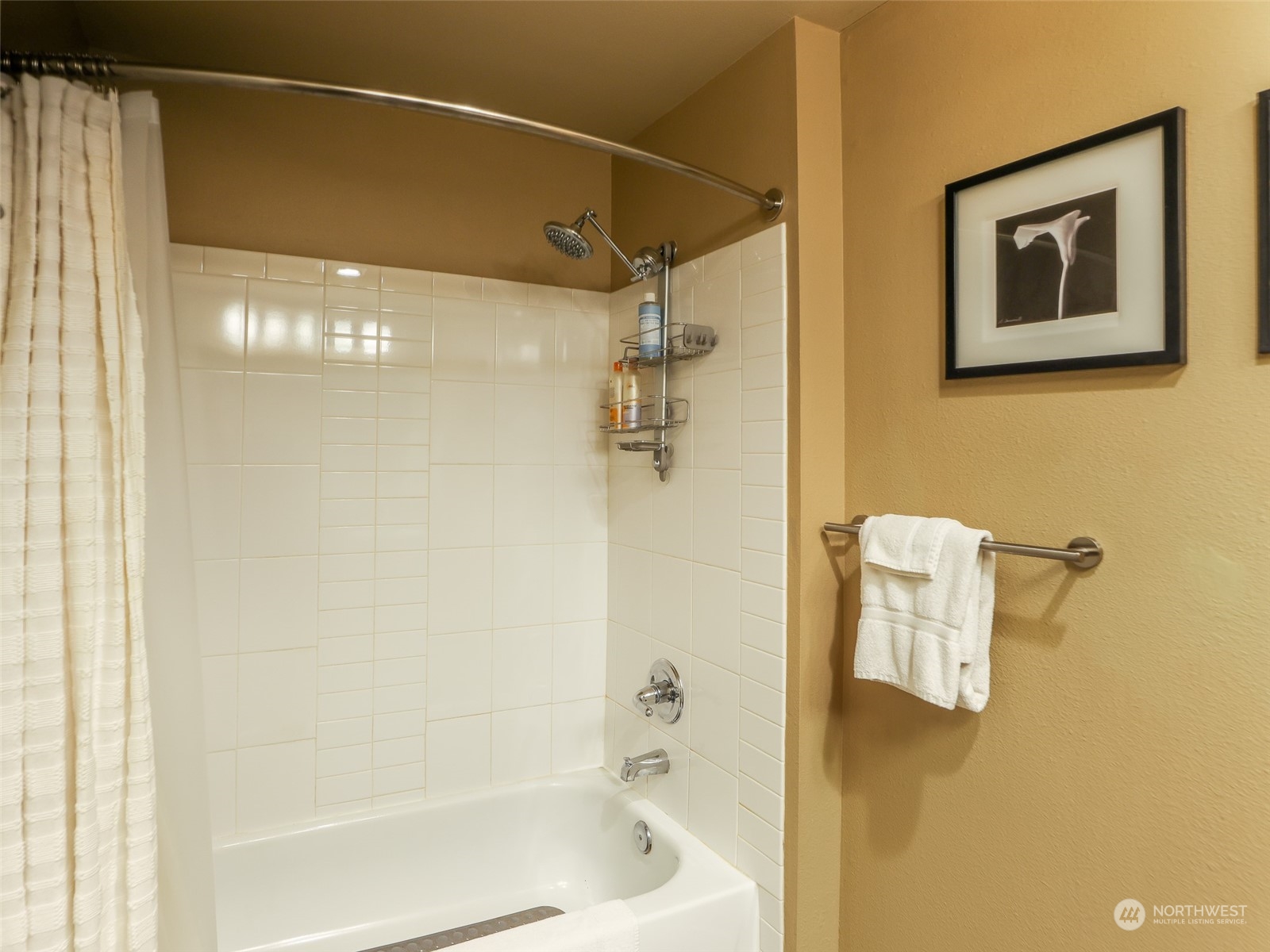 108 5th Avenue S Unit: 408