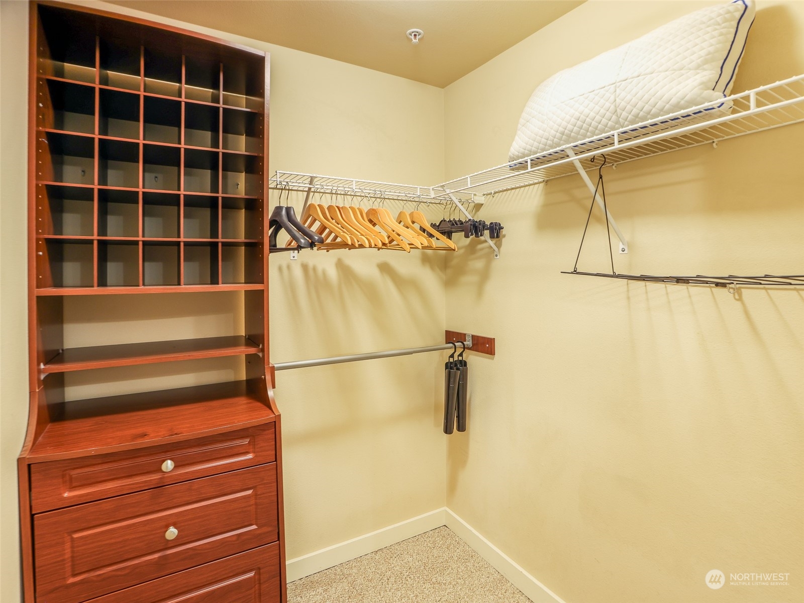 108 5th Avenue S Unit: 408