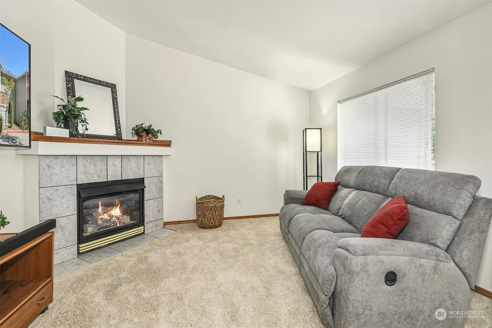 15101 Admiralty Way Unit: 206