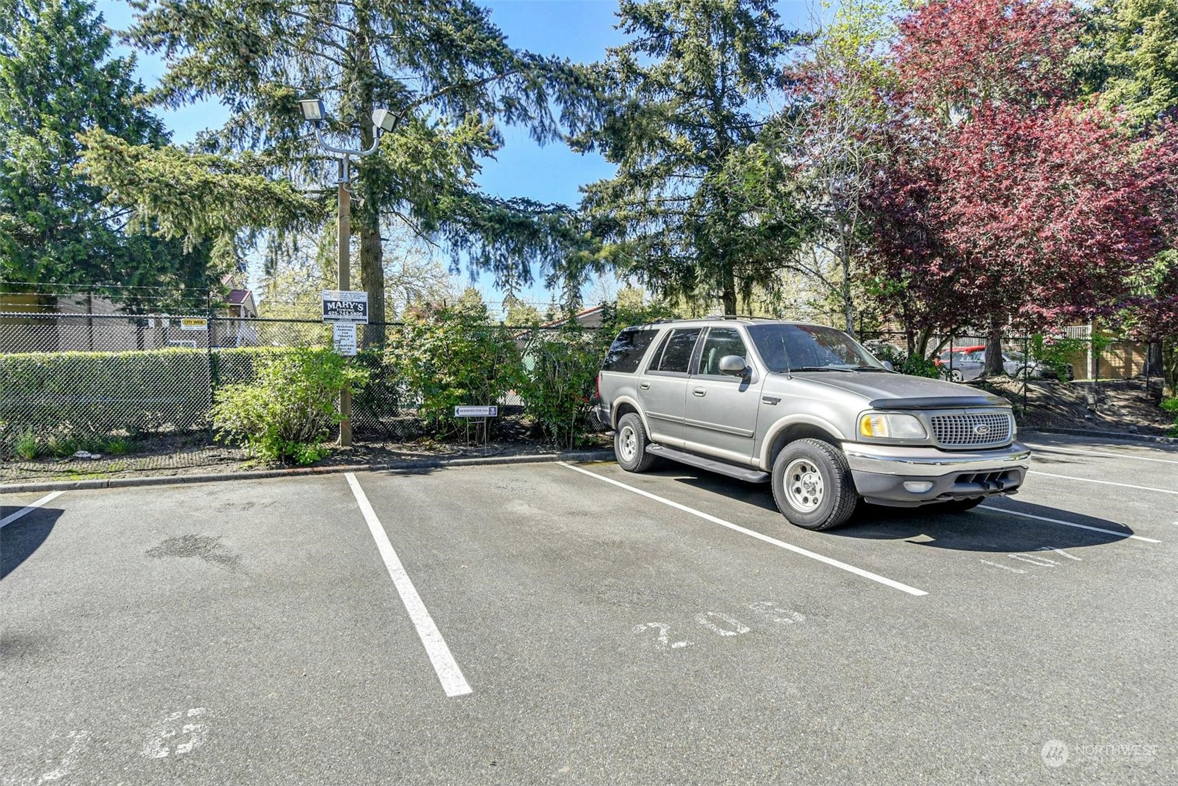 15101 Admiralty Way Unit: 206