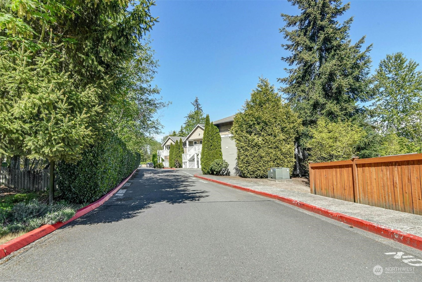 15101 Admiralty Way Unit: 206