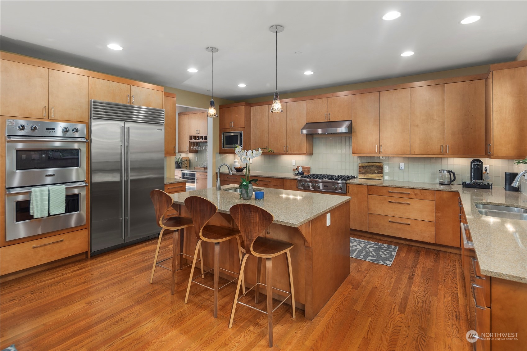 1847 W Lake Sammamish SE
