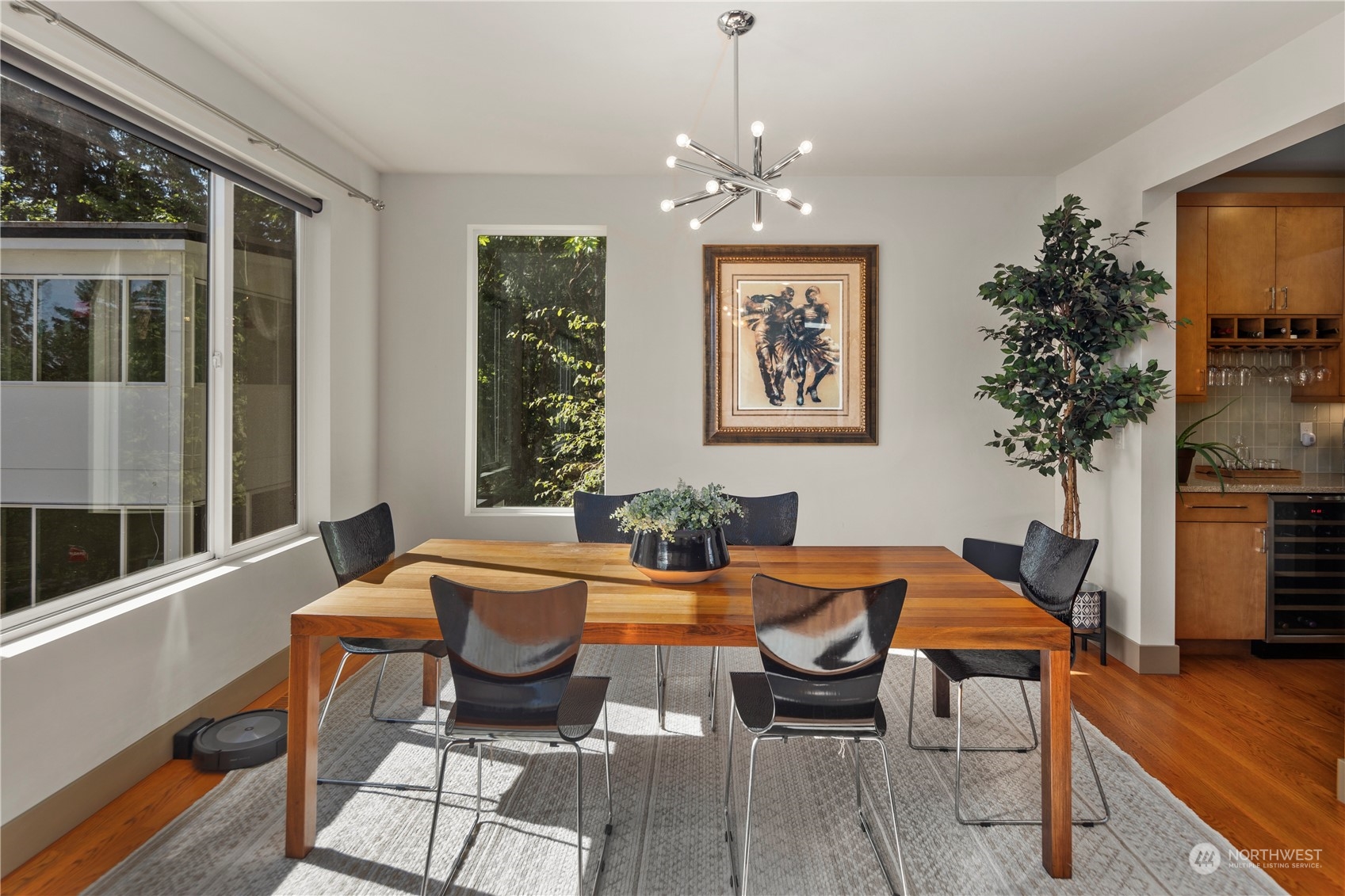 1847 W Lake Sammamish SE