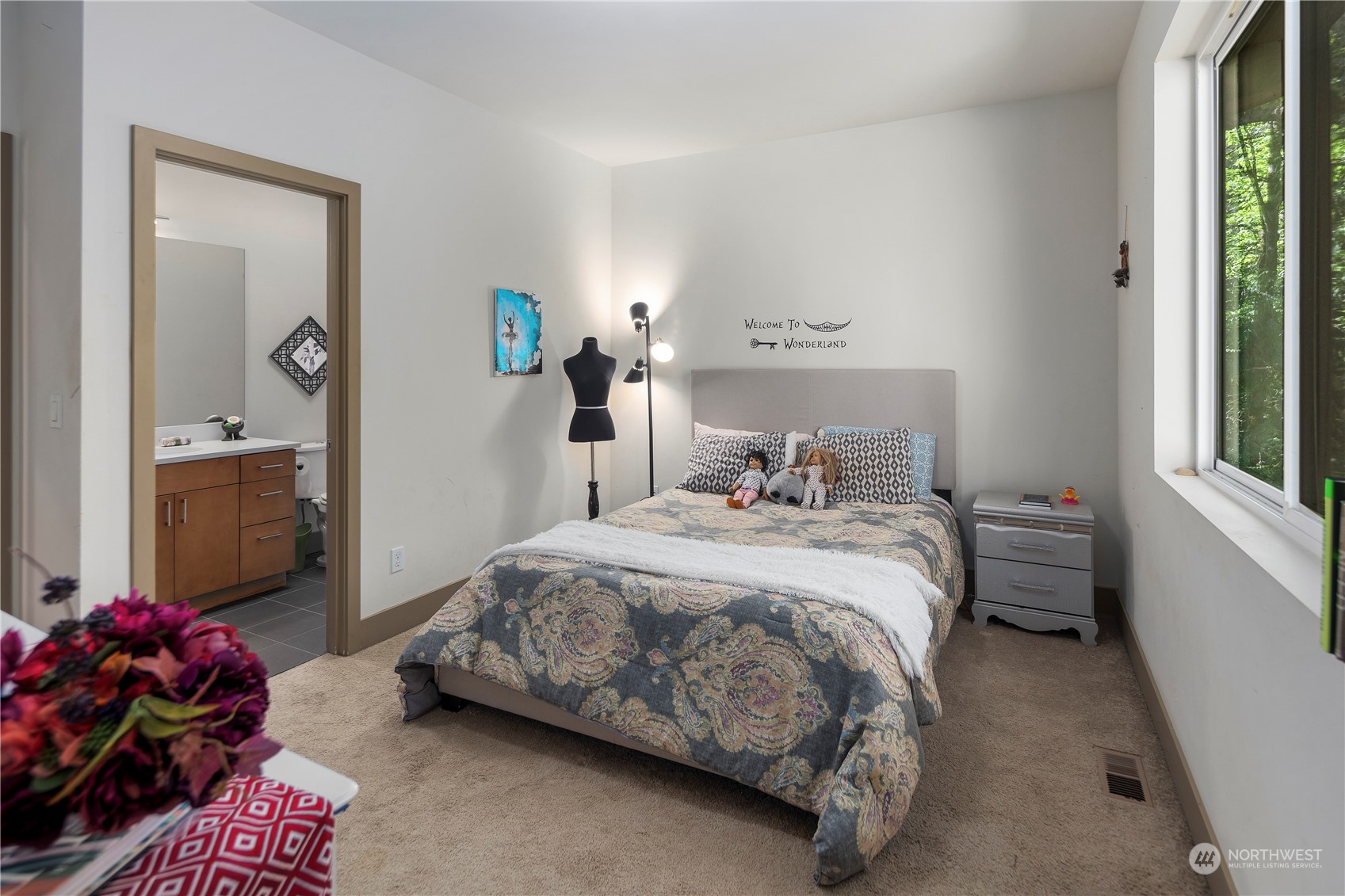 1847 W Lake Sammamish SE
