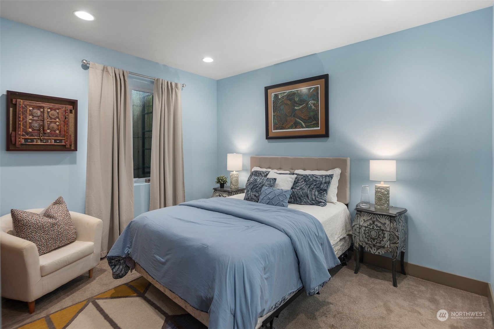 1847 W Lake Sammamish SE