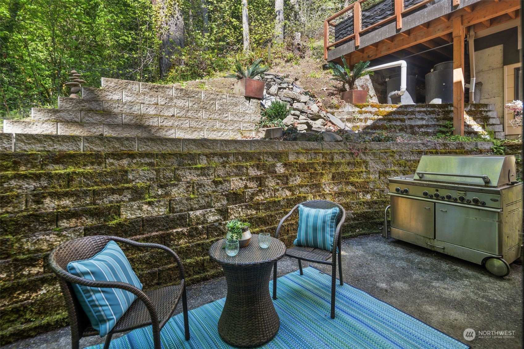 1847 W Lake Sammamish SE