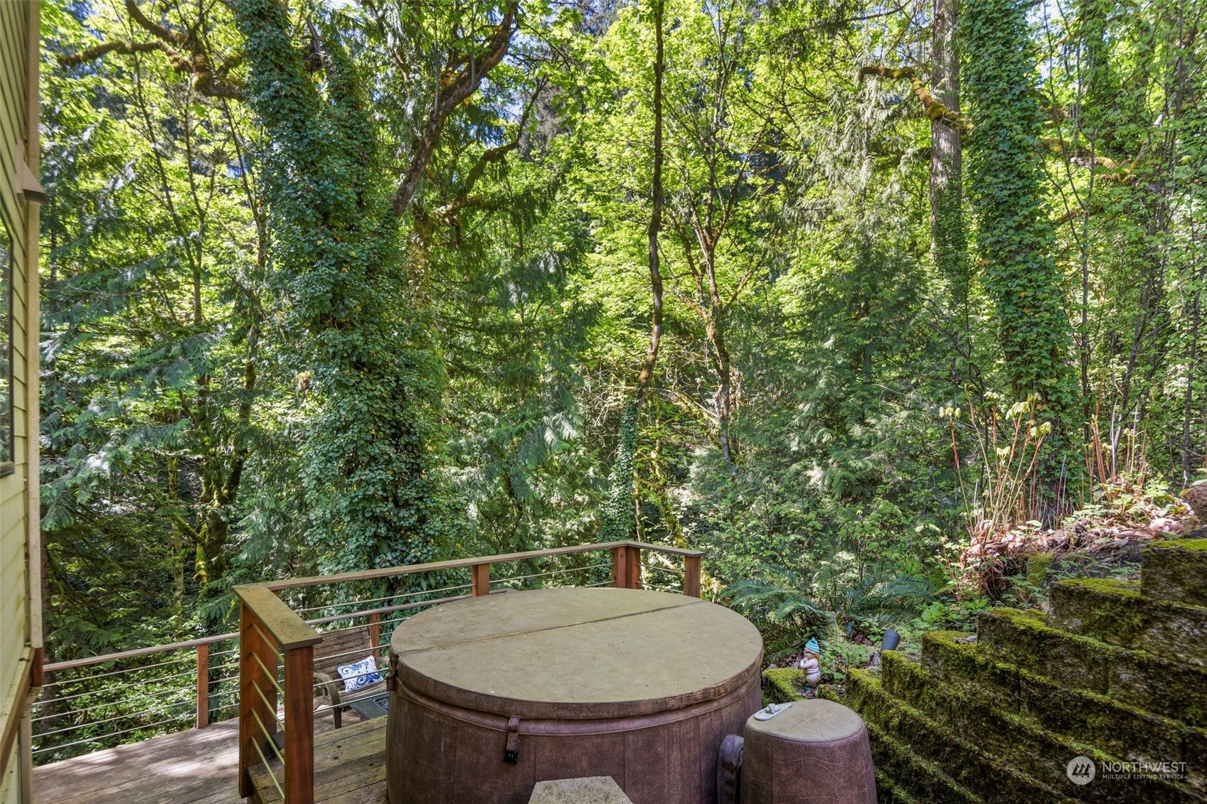 1847 W Lake Sammamish SE