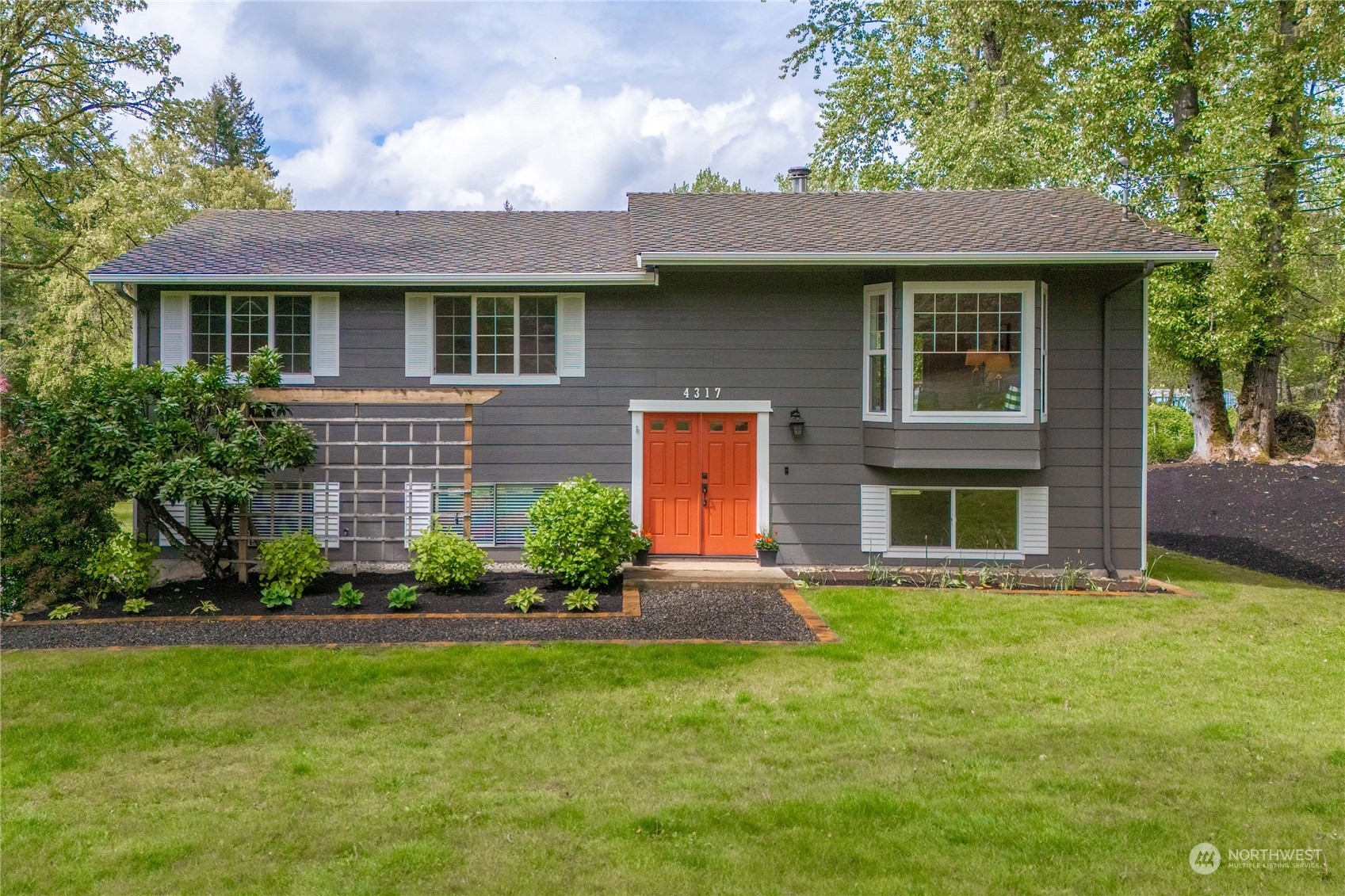 4317 264th Avenue NE