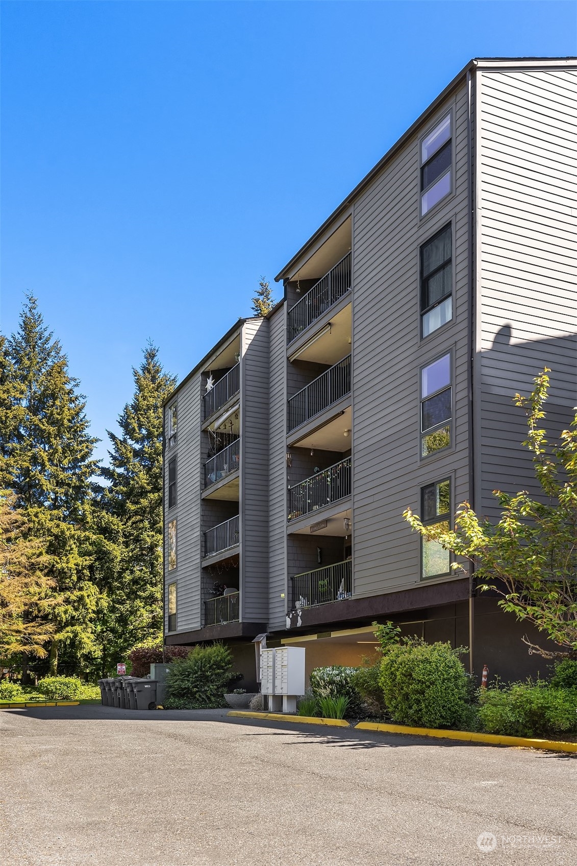 6702 139th Avenue NE Unit: 762