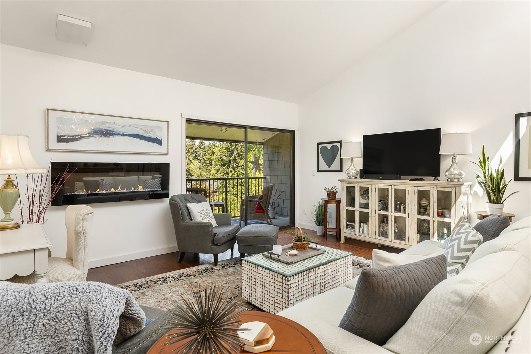 6702 139th Avenue NE Unit: 762