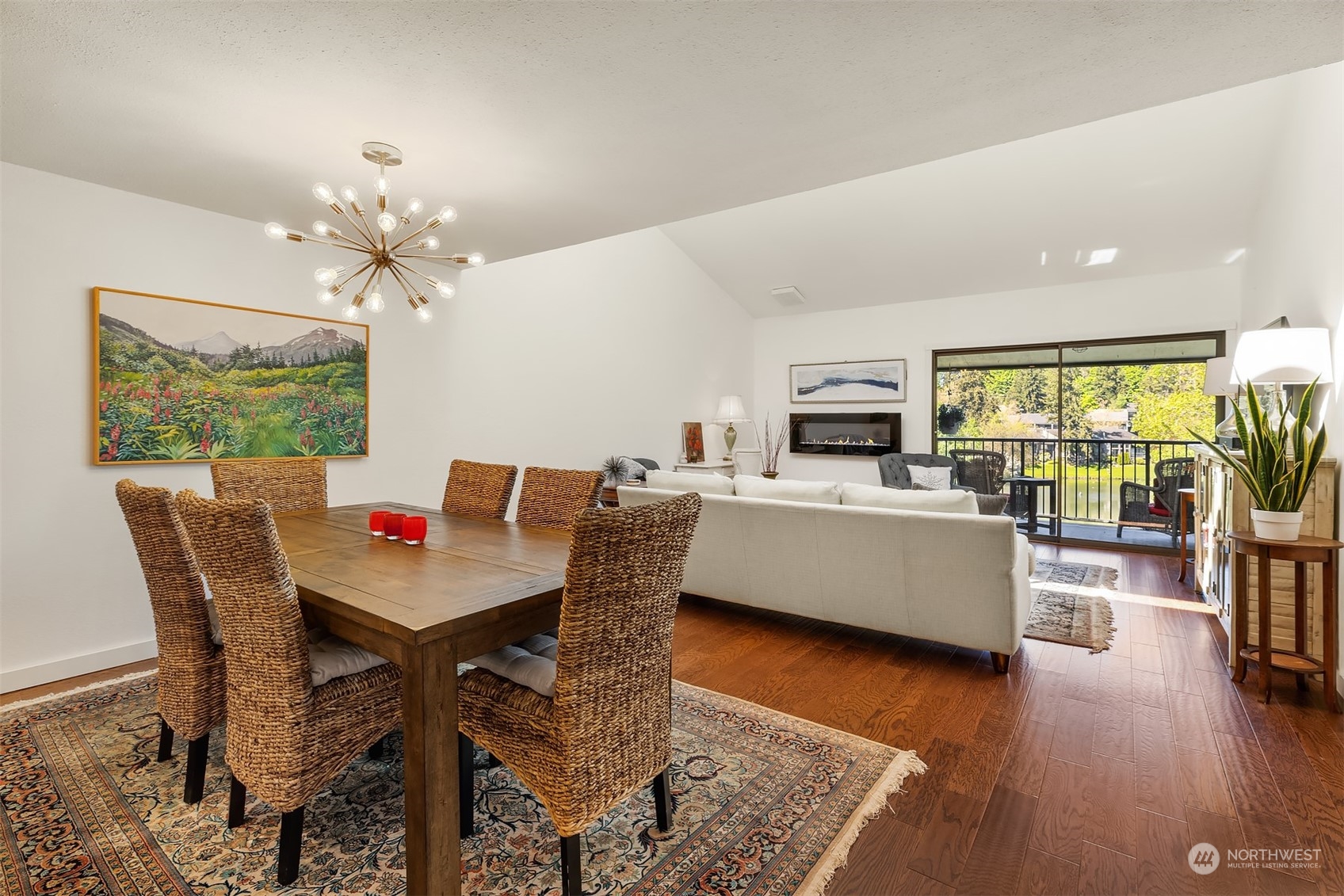 6702 139th Avenue NE Unit: 762