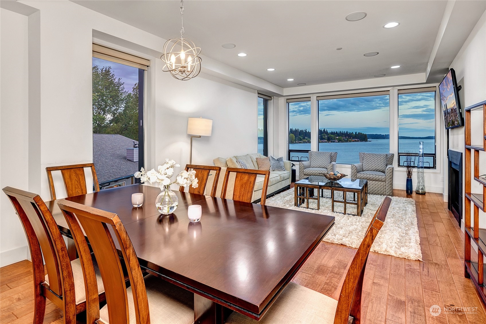 9123 NE Juanita Drive Unit: 411