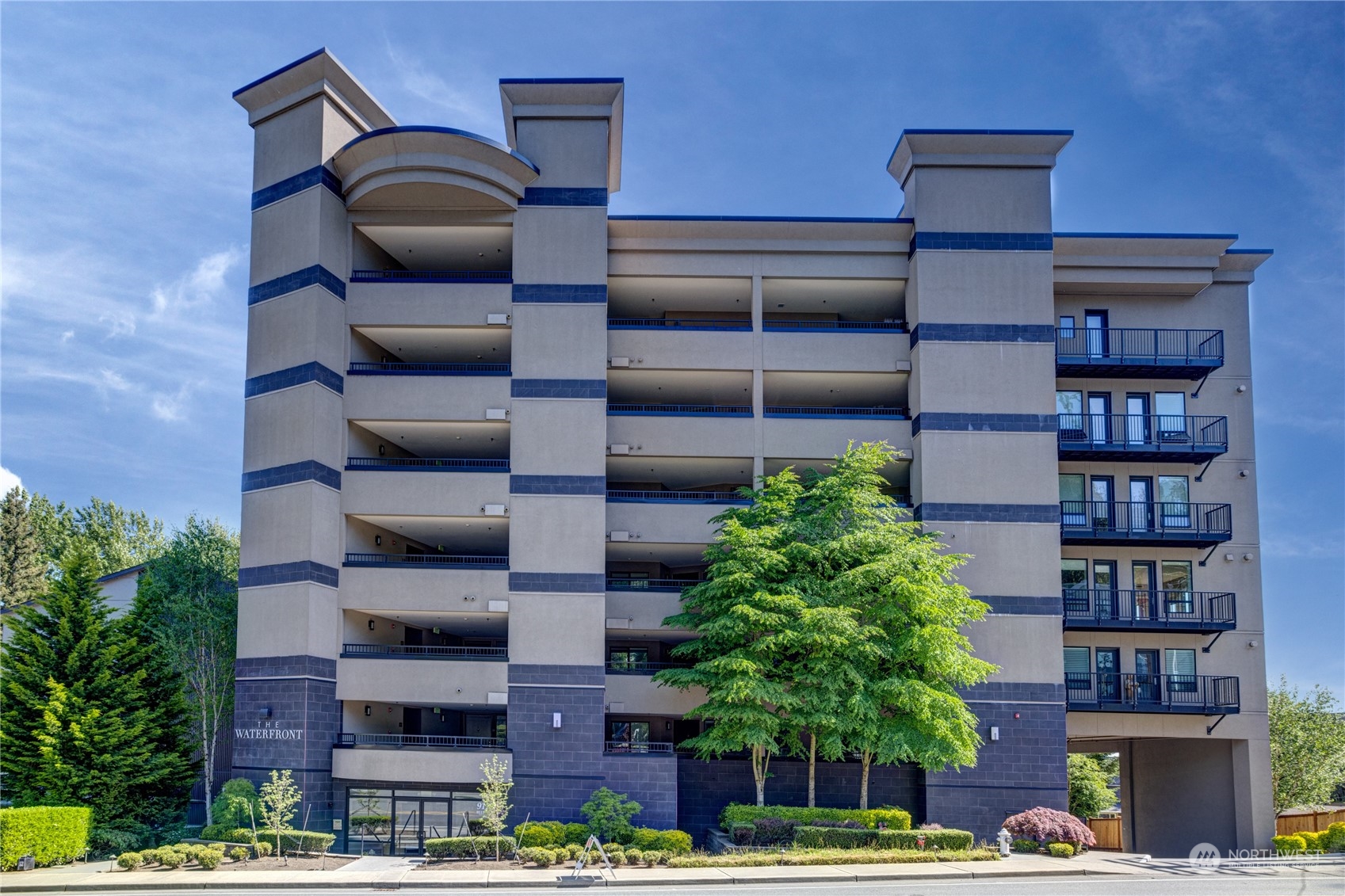 9123 NE Juanita Drive Unit: 411