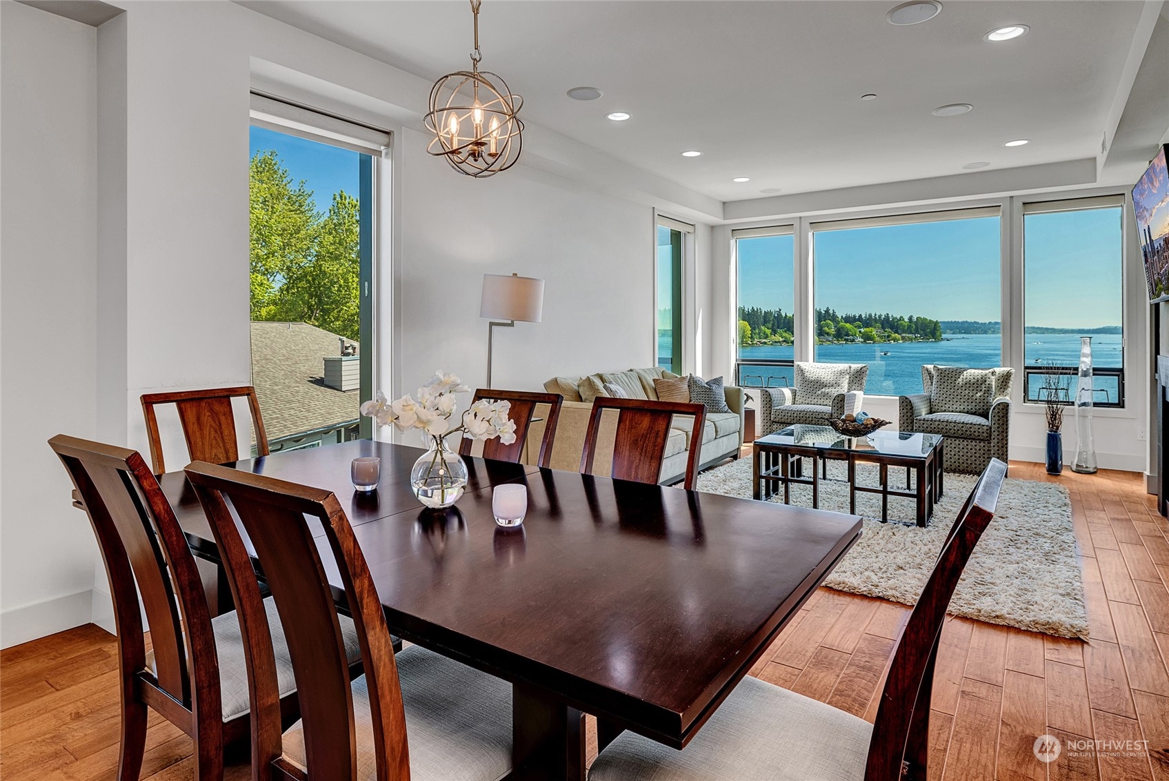 9123 NE Juanita Drive Unit: 411