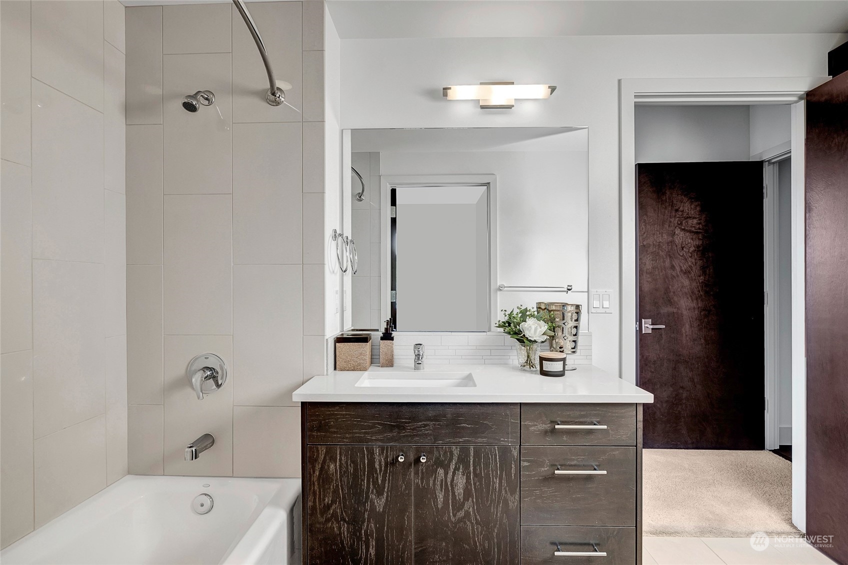 9123 NE Juanita Drive Unit: 411