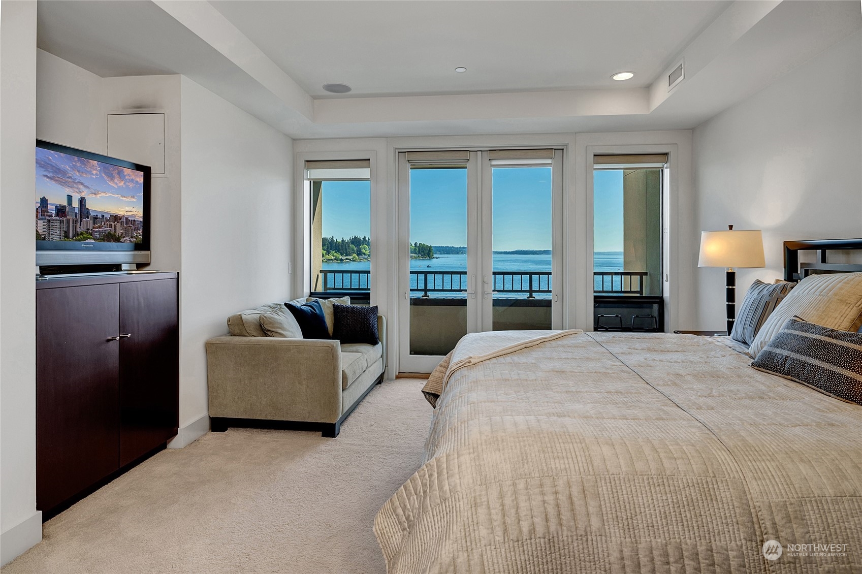 9123 NE Juanita Drive Unit: 411