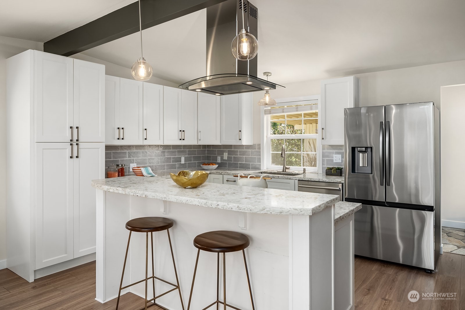 671 Blaine Avenue NE