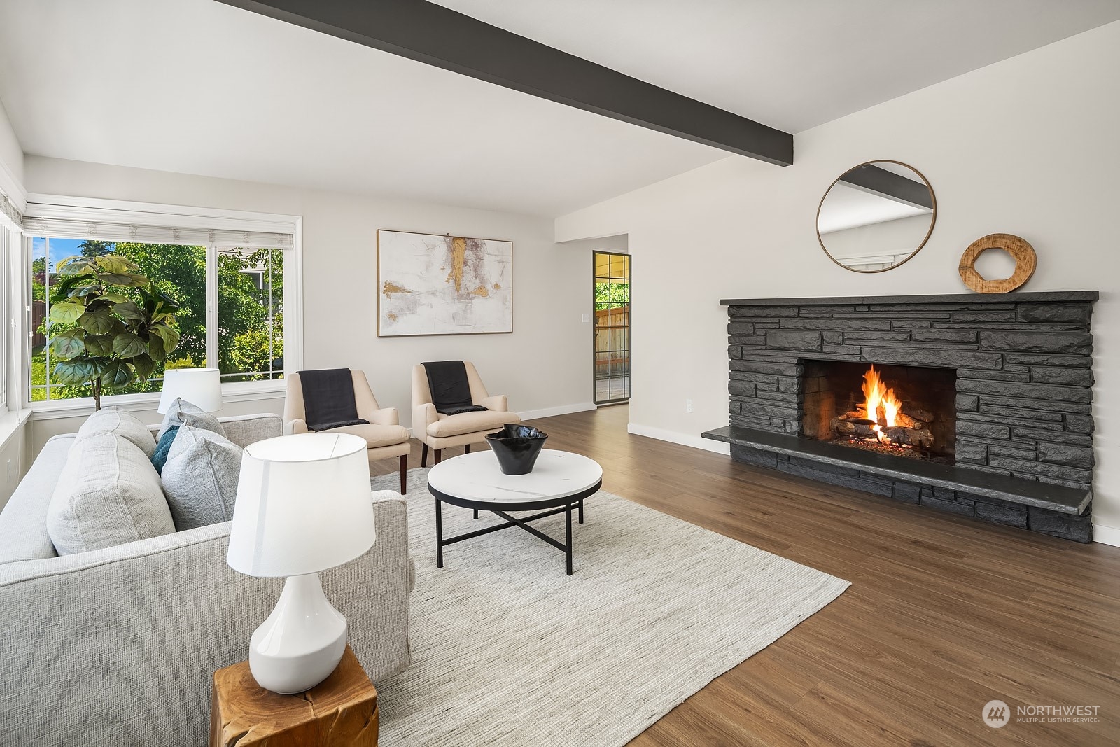 671 Blaine Avenue NE