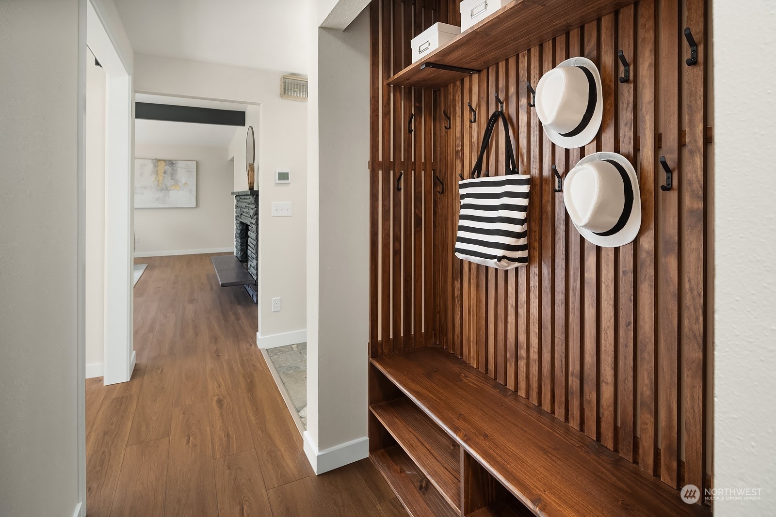 671 Blaine Avenue NE