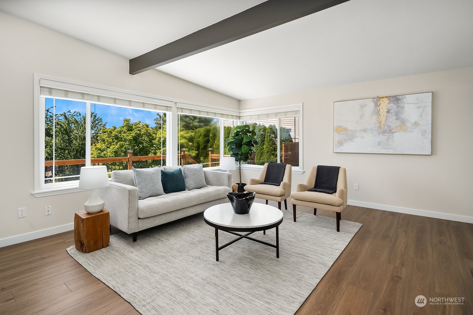 671 Blaine Avenue NE