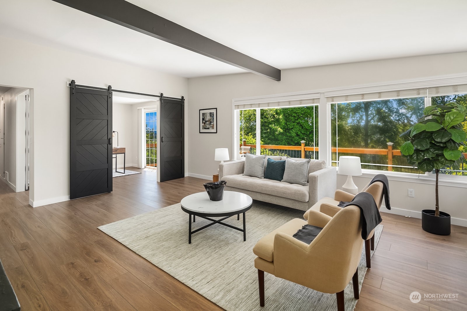 671 Blaine Avenue NE