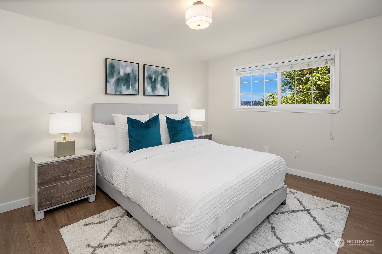 671 Blaine Avenue NE