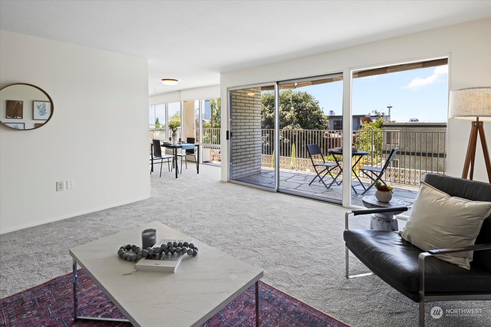525 Belmont Avenue E Unit: 2B
