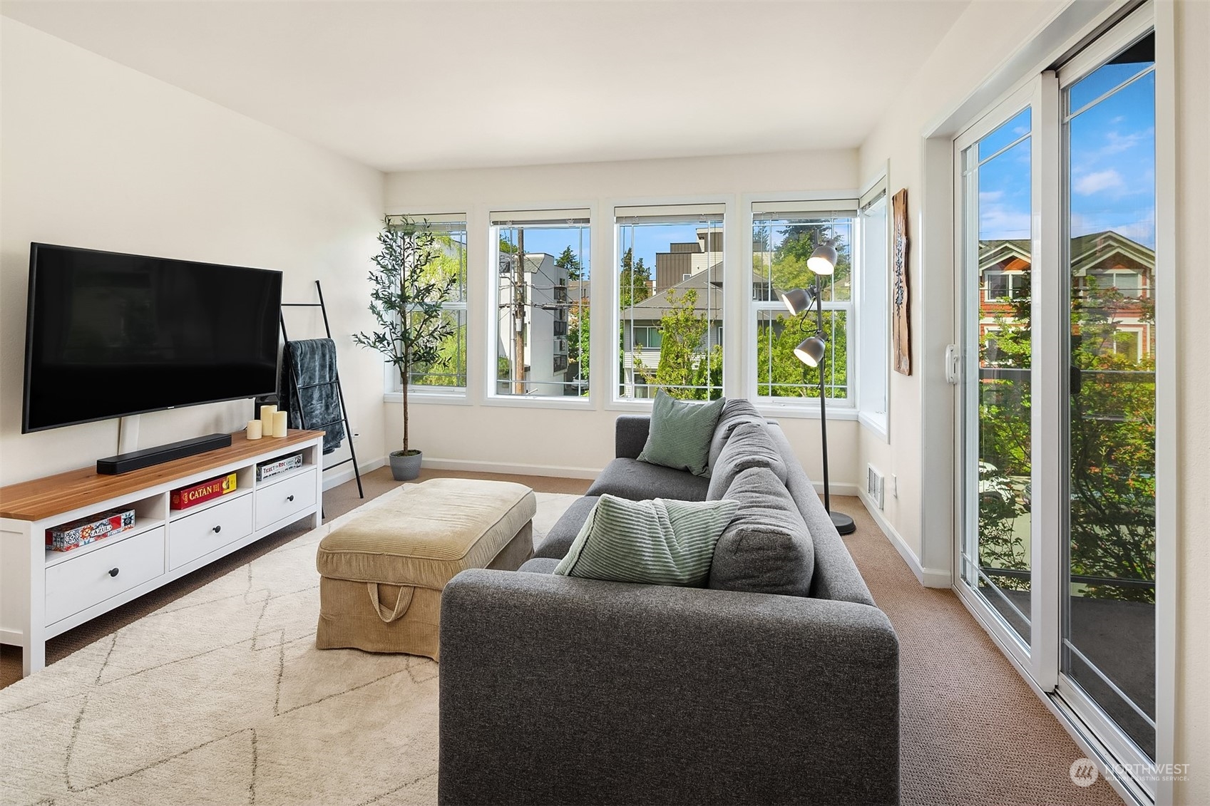 2417 NW 59th Street Unit: W303