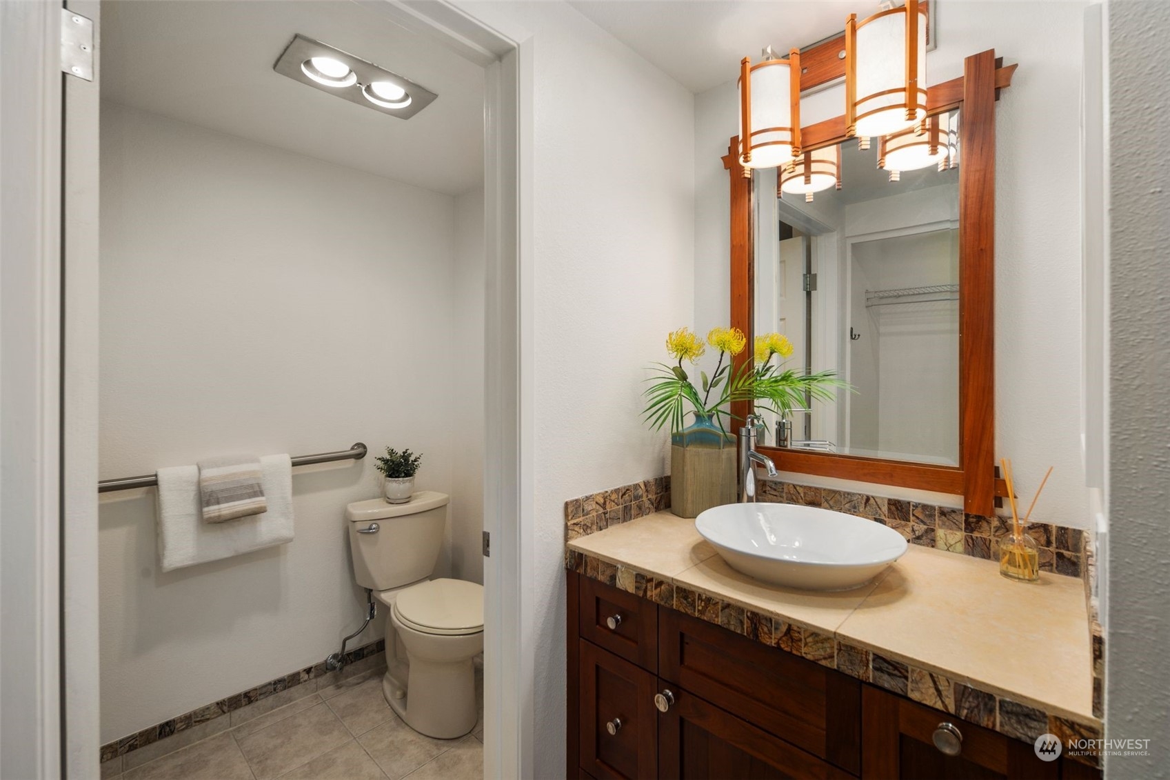 401 100th Avenue NE Unit: 124