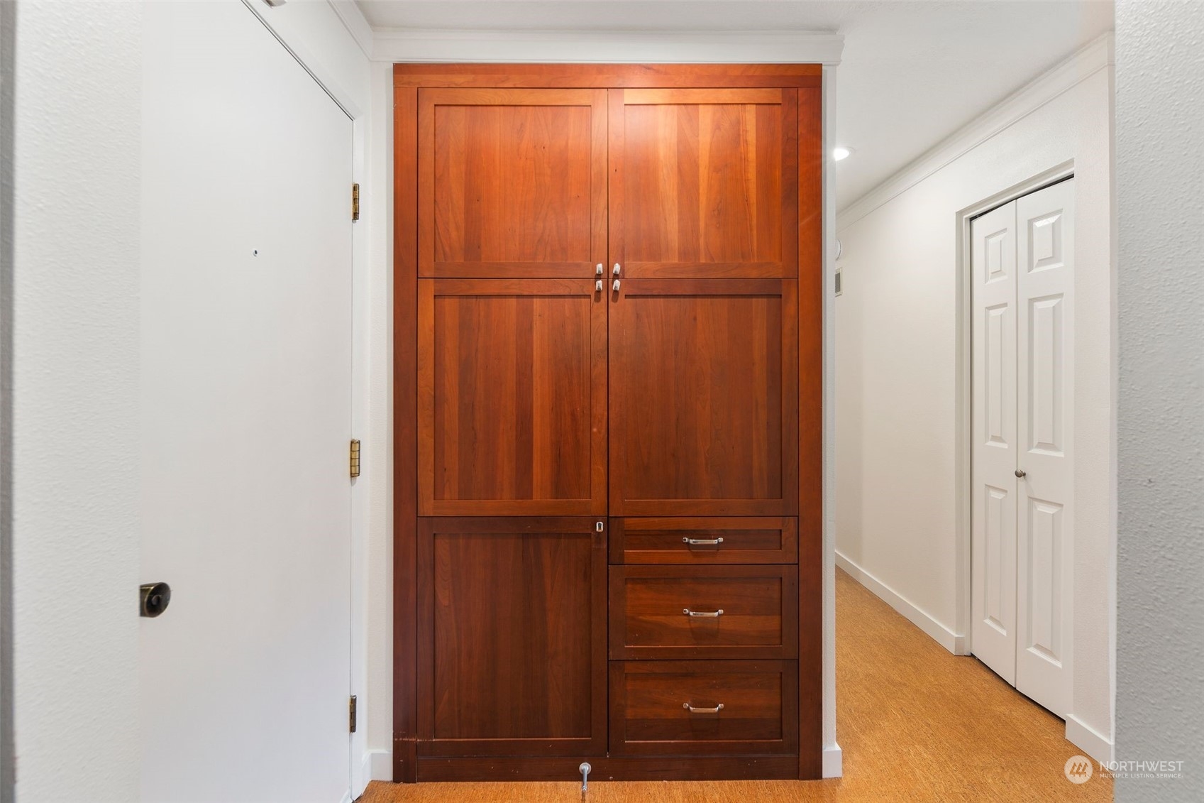 401 100th Avenue NE Unit: 124