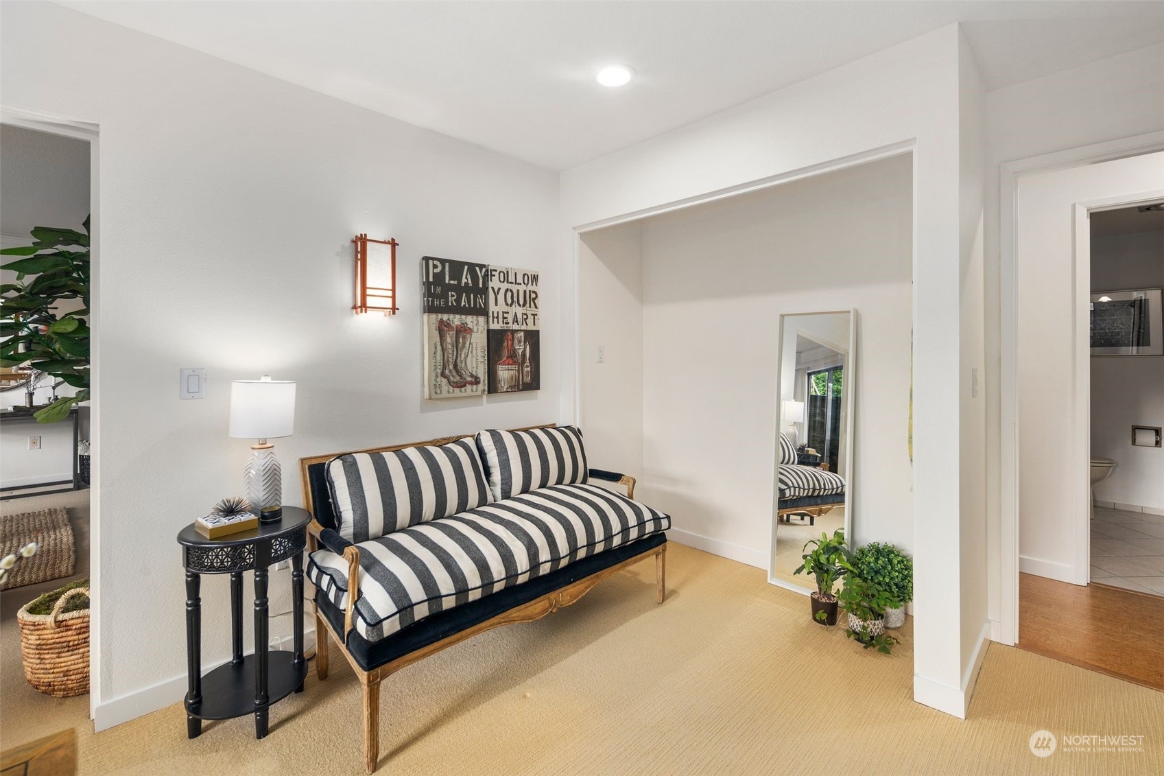 401 100th Avenue NE Unit: 124