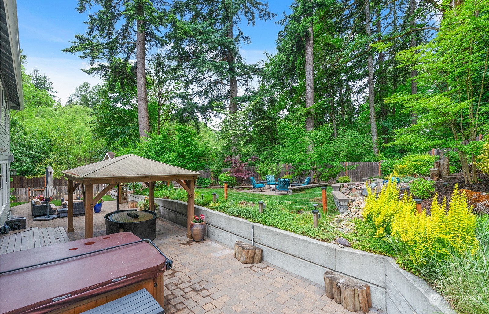 9544 NE 188th Street