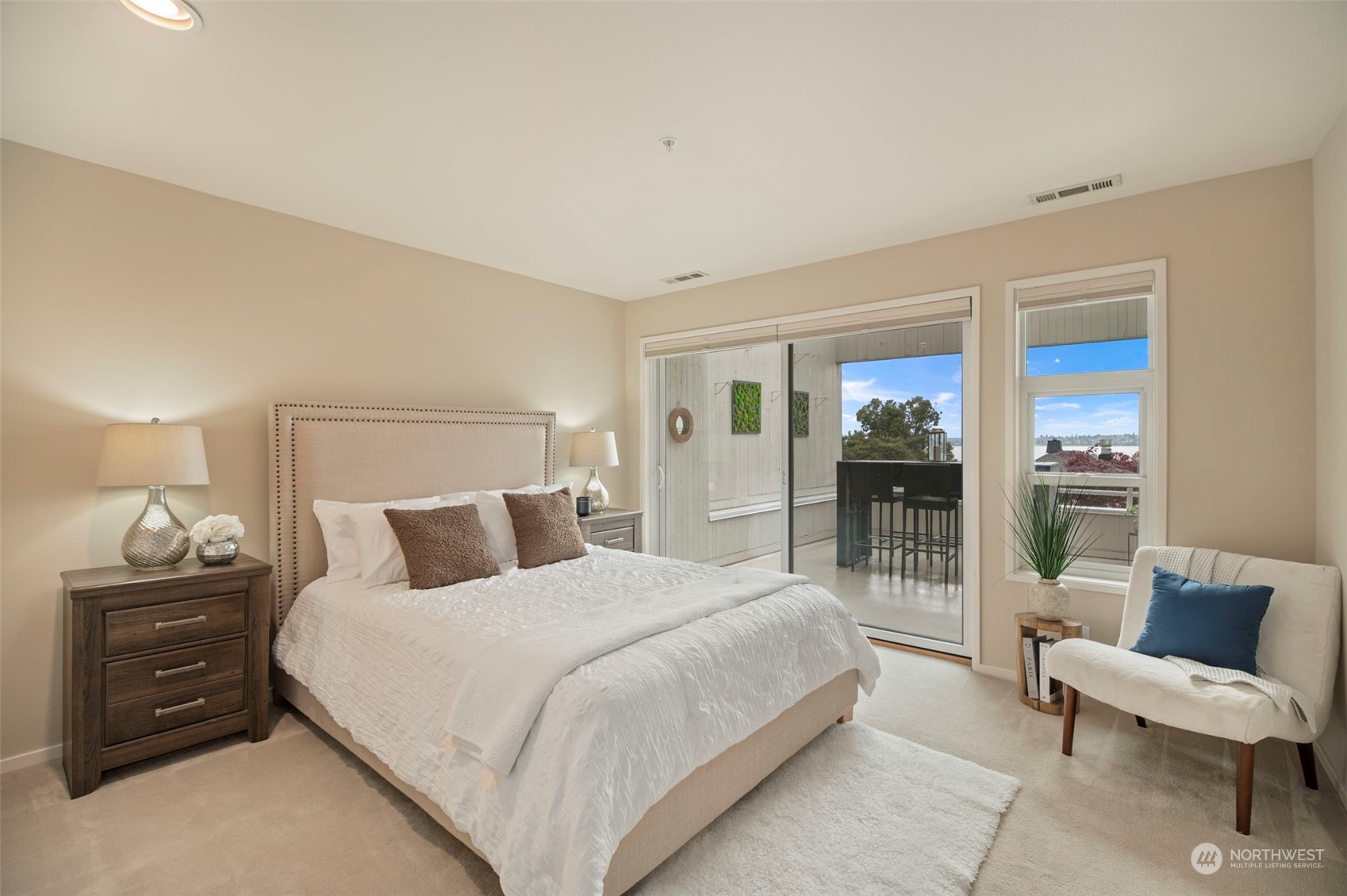 10115 NE 62nd Street Unit: 301