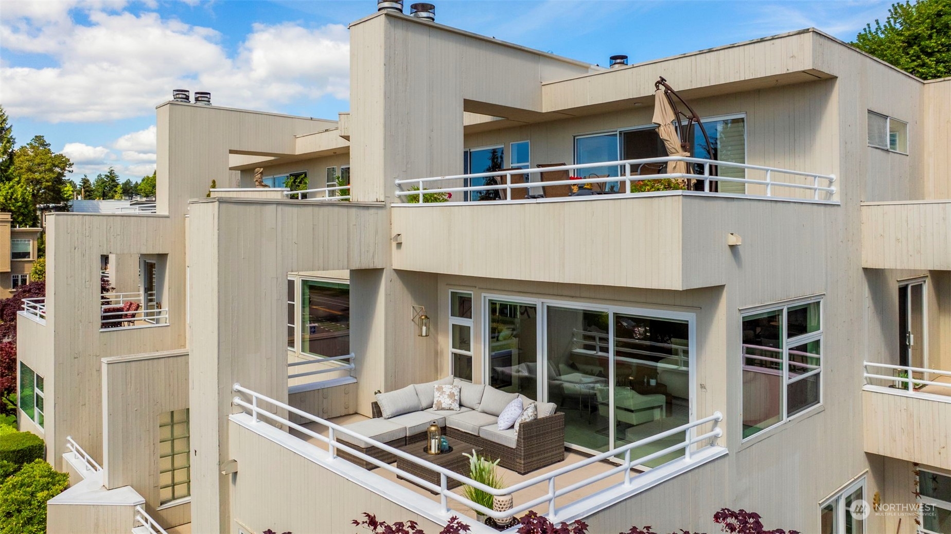 10115 NE 62nd Street Unit: 301
