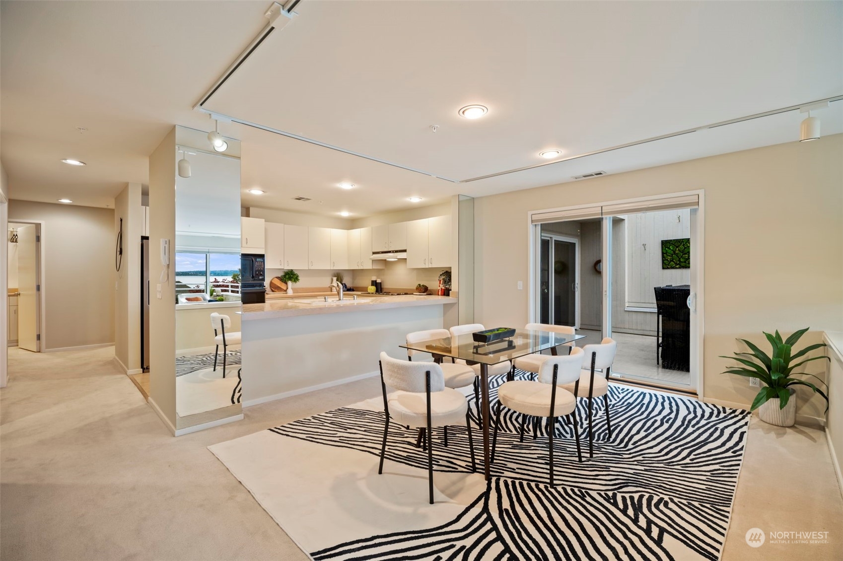 10115 NE 62nd Street Unit: 301