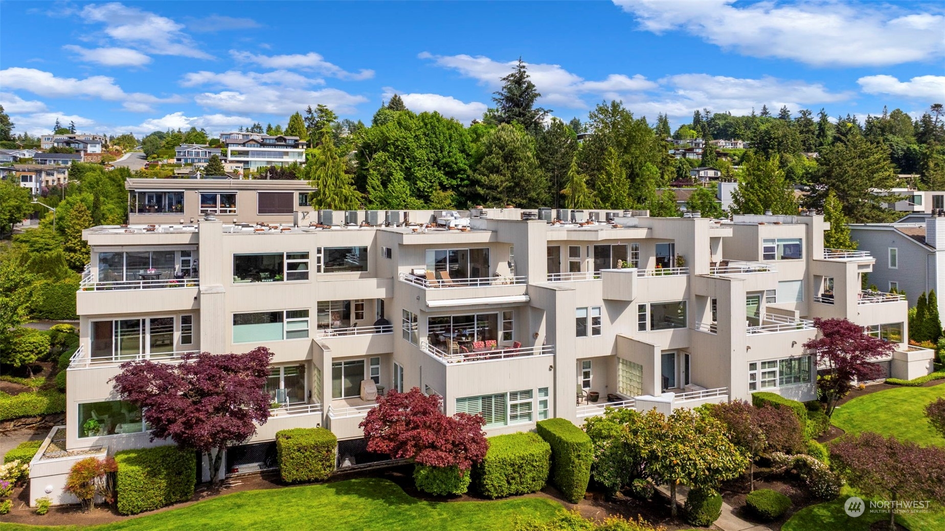 10115 NE 62nd Street Unit: 301