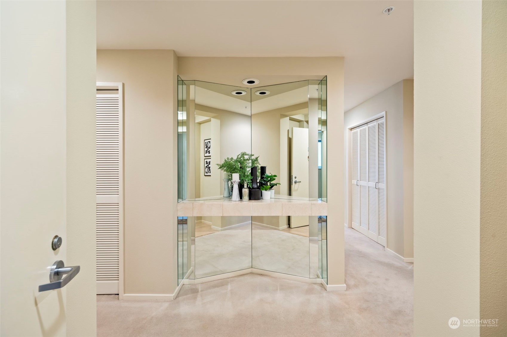 10115 NE 62nd Street Unit: 301