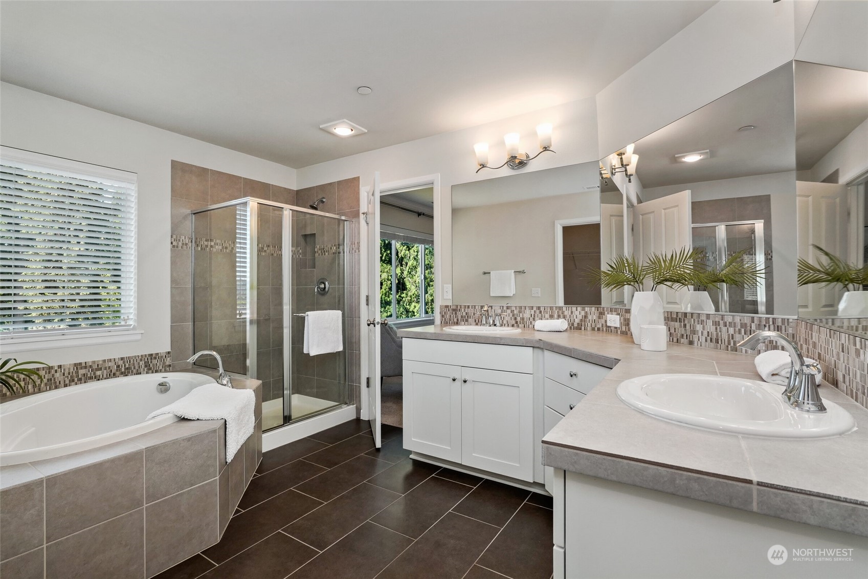 7424 NE 166th Street