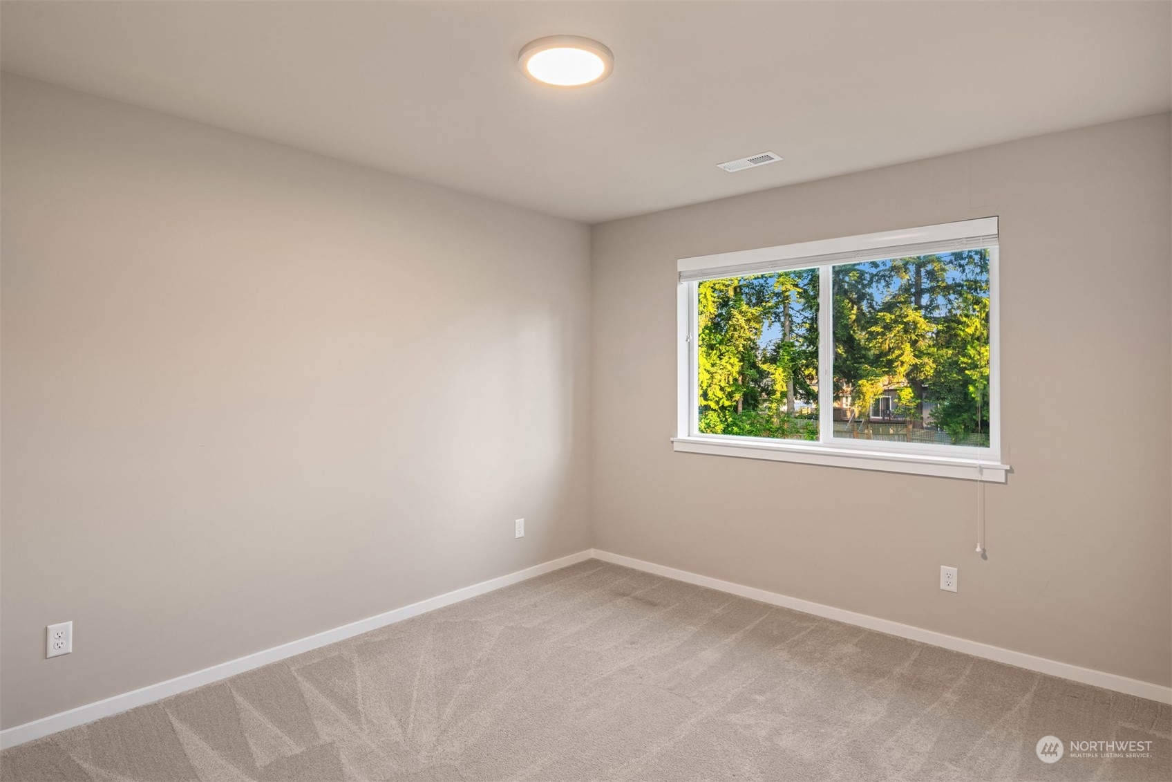 1938 Olympia Court SE
